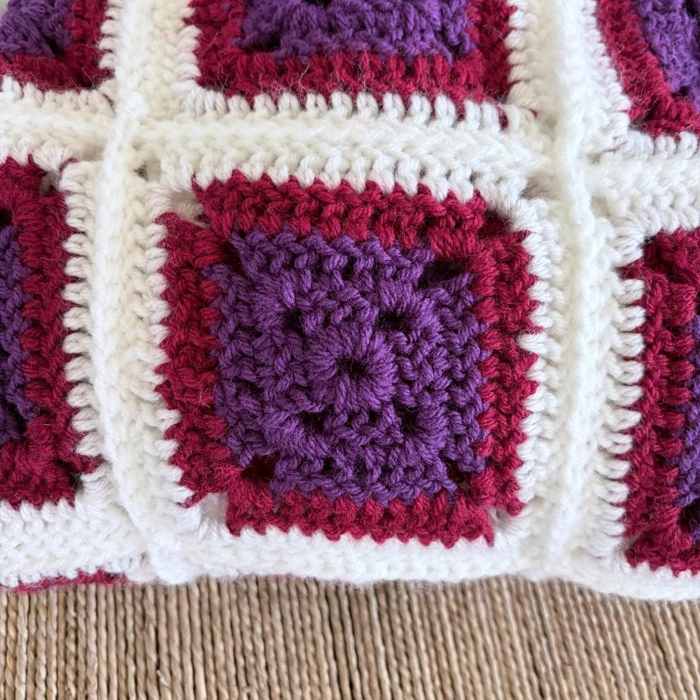 Red Purple‎ White Hand Crocheted Afghan Throw Lap Blanket 36x47 Granny Square